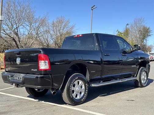 2021 RAM 2500 Big Horn Crew Cab 4x4 6'4' Box