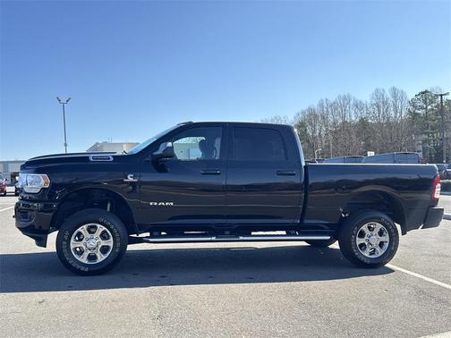 2021 RAM 2500 Big Horn Crew Cab 4x4 6'4' Box