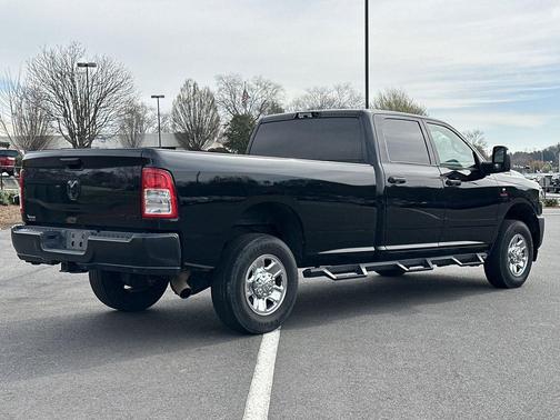 2024 RAM 3500 Tradesman Crew Cab 4x4 8' Box