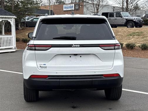 2023 Jeep Grand Cherokee 4xe Base