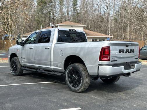 2026 RAM 3500 Laramie Crew Cab 4x4 6'4' Box