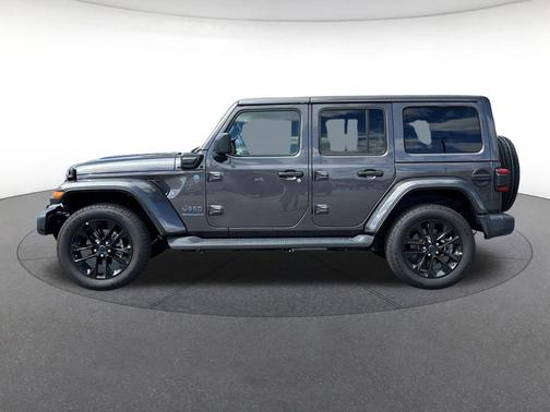 Granite Crystal Metallic Clearcoat 2025 Jeep Wrangler 4xe Sahara