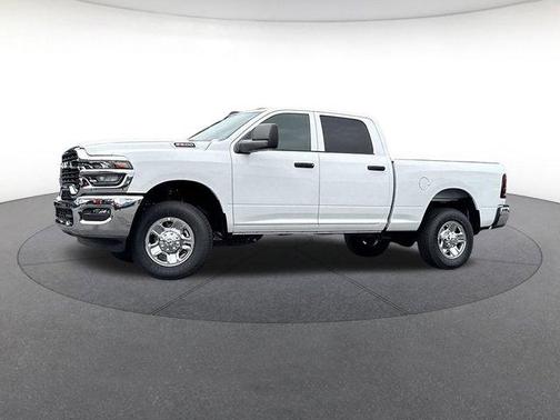 2025 RAM 2500 Tradesman Crew Cab 4x4 6'4' Box