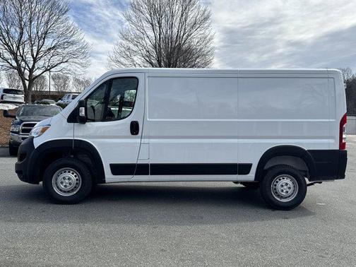 2026 RAM ProMaster 1500 Low Roof