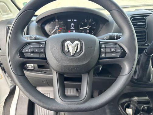 2026 RAM ProMaster 1500 Low Roof