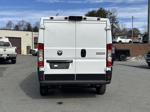 2026 RAM ProMaster 1500 Low Roof