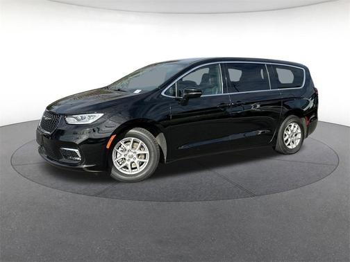2025 Chrysler Pacifica L