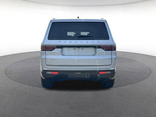 Silver Zynith 2024 Jeep Wagoneer Series I 4x4