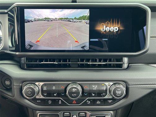 2025 Jeep Gladiator High Tide