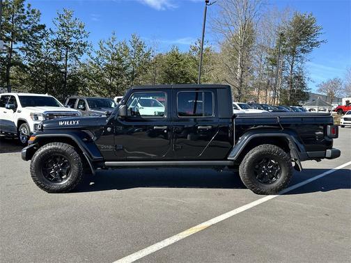 2022 Jeep Gladiator Willys 4x4