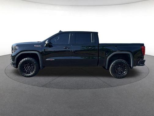 Onyx Black 2022 GMC Sierra 1500 AT4X