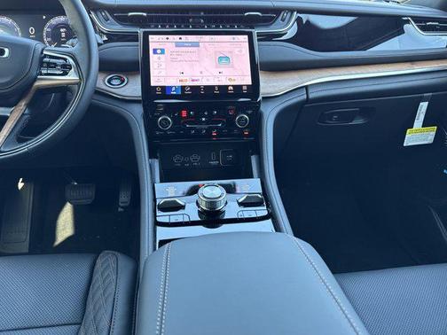 2025 Jeep Grand Cherokee L Summit Reserve