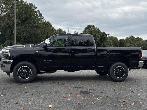 2025 RAM 2500 Laramie Crew Cab 4x4 6'4' Box
