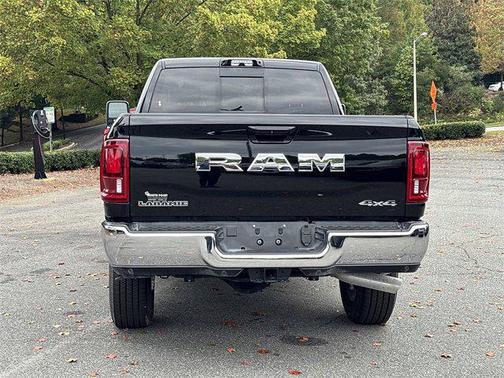 2025 RAM 2500 Laramie Crew Cab 4x4 6'4' Box