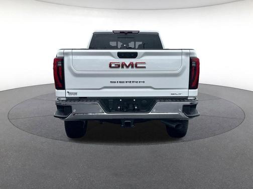 2025 GMC Sierra 2500 SLT