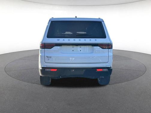 Bright White Clearcoat 2025 Jeep Wagoneer Series III 4x4