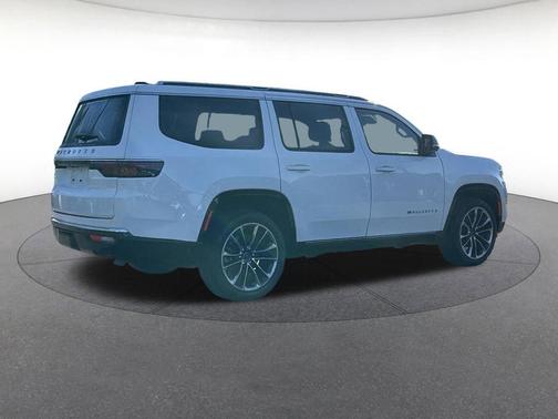 Bright White Clearcoat 2025 Jeep Wagoneer Series III 4x4