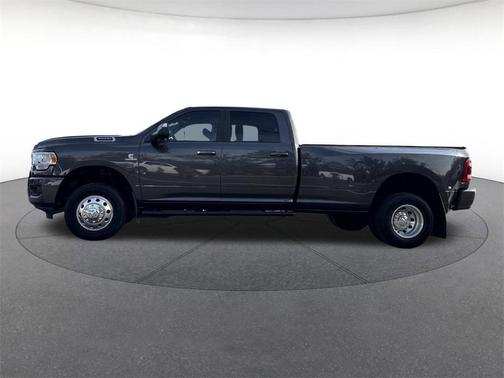 2020 RAM 3500 Big Horn Crew Cab 4x4 8' Box