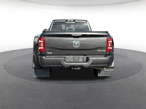 2020 RAM 3500 Big Horn Crew Cab 4x4 8' Box