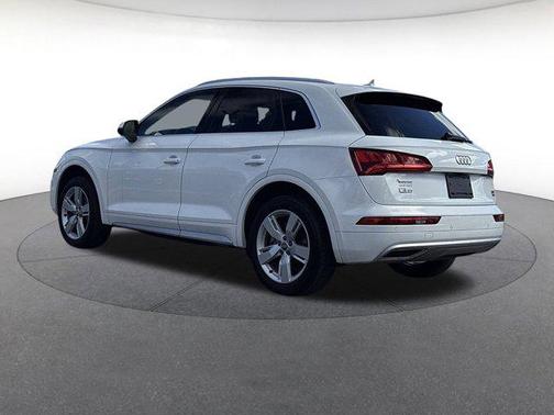 2018 Audi Q5 2.0T Premium Plus