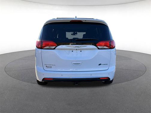 2020 Chrysler Pacifica Hybrid Limited
