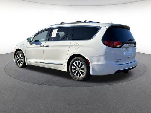 2020 Chrysler Pacifica Hybrid Limited