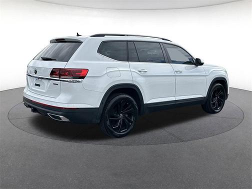 2022 Volkswagen Atlas 3.6L SE w/Technology