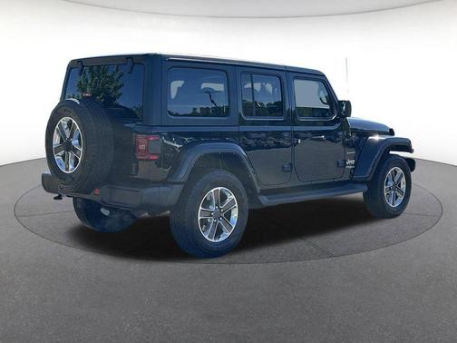 Black Clearcoat 2021 Jeep Wrangler Unlimited Sahara
