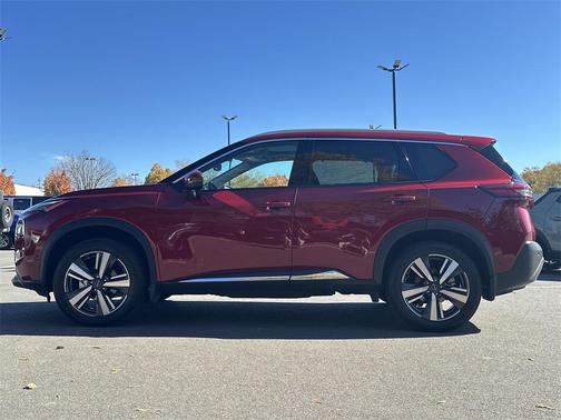 2022 Nissan Rogue SL