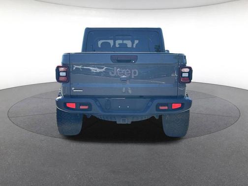 Sting-Gray Clearcoat 2020 Jeep Gladiator Mojave 4x4