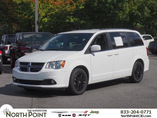 White Knuckle Clearcoat 2019 Dodge Grand Caravan SXT