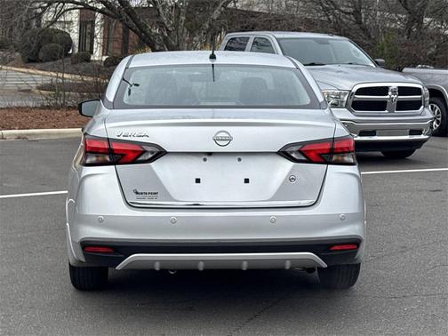 2024 Nissan Versa 1.6 S