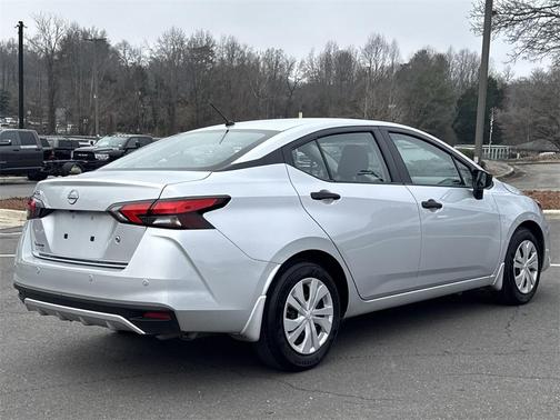 2024 Nissan Versa 1.6 S