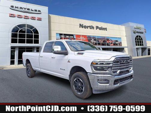2025 RAM 2500 Laramie Crew Cab 4x4 8' Box