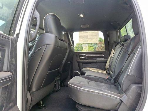 2025 RAM 2500 Laramie Crew Cab 4x4 8' Box