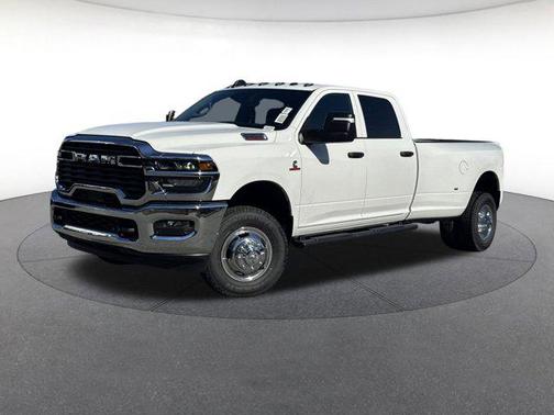 2026 RAM 3500 Tradesman Crew Cab 4x4 8' Box