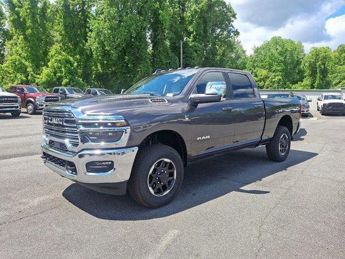 2025 RAM 2500 Laramie Crew Cab 4x4 6'4' Box
