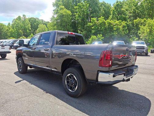 2025 RAM 2500 Laramie Crew Cab 4x4 6'4' Box