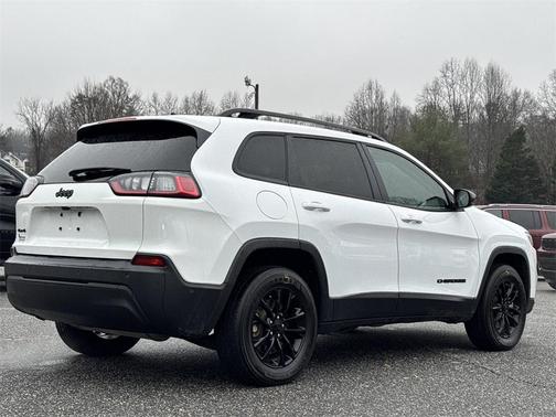 2023 Jeep Cherokee Altitude