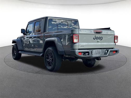 2022 Jeep Gladiator Altitude 4x4