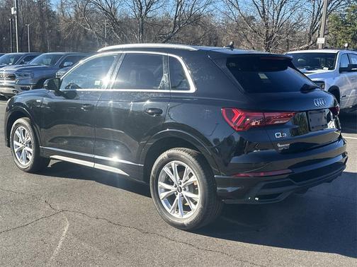 2024 Audi Q3 Premium 45 TFSI S line quattro Tiptronic