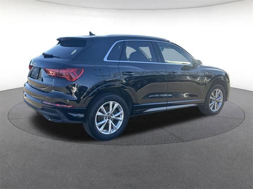 2024 Audi Q3 Premium 45 TFSI S line quattro Tiptronic