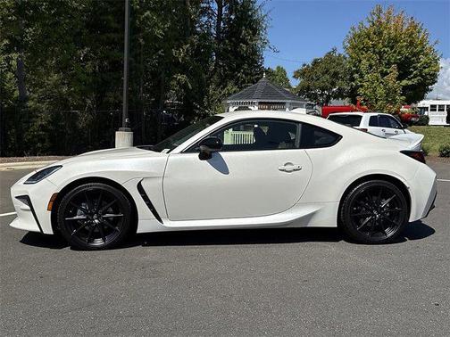 2023 Toyota GR86 Premium