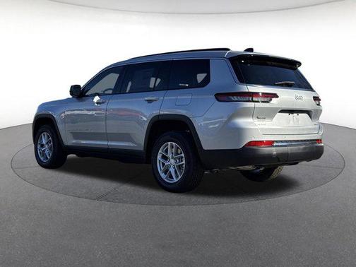 Silver Zynith 2025 Jeep Grand Cherokee L Laredo