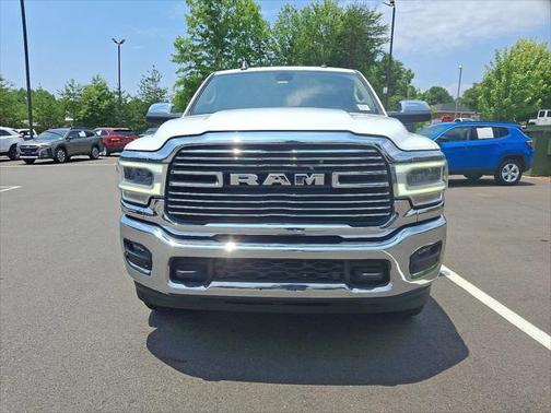 2022 RAM 2500 Laramie Crew Cab 4x4 64' Box