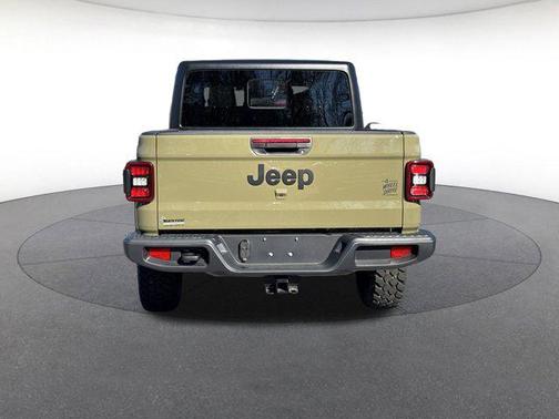 2026 Jeep Gladiator Willys 4x4
