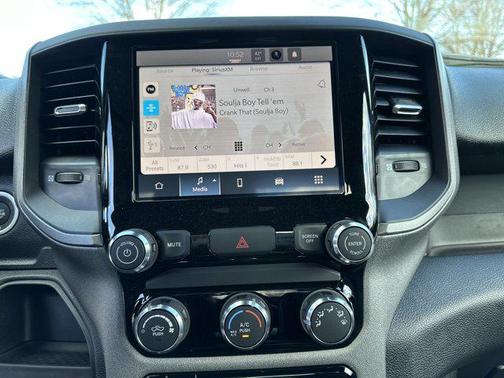 2026 RAM 2500 Tradesman Regular Cab 4x2 8' Box