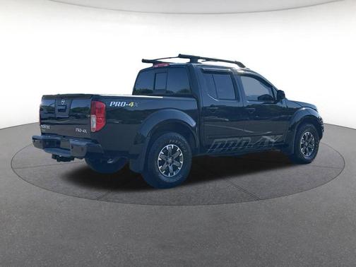 Super Black 2015 Nissan Frontier PRO-4X