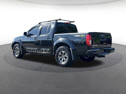 Super Black 2015 Nissan Frontier PRO-4X