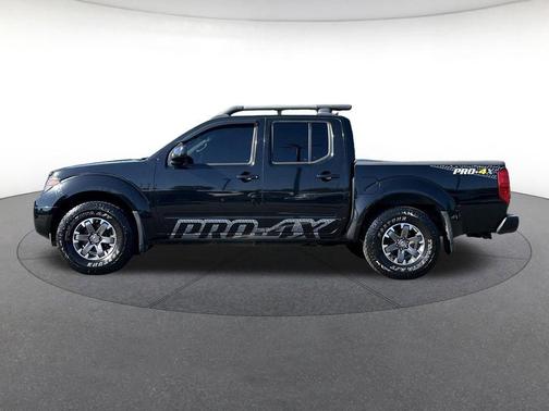 Super Black 2015 Nissan Frontier PRO-4X